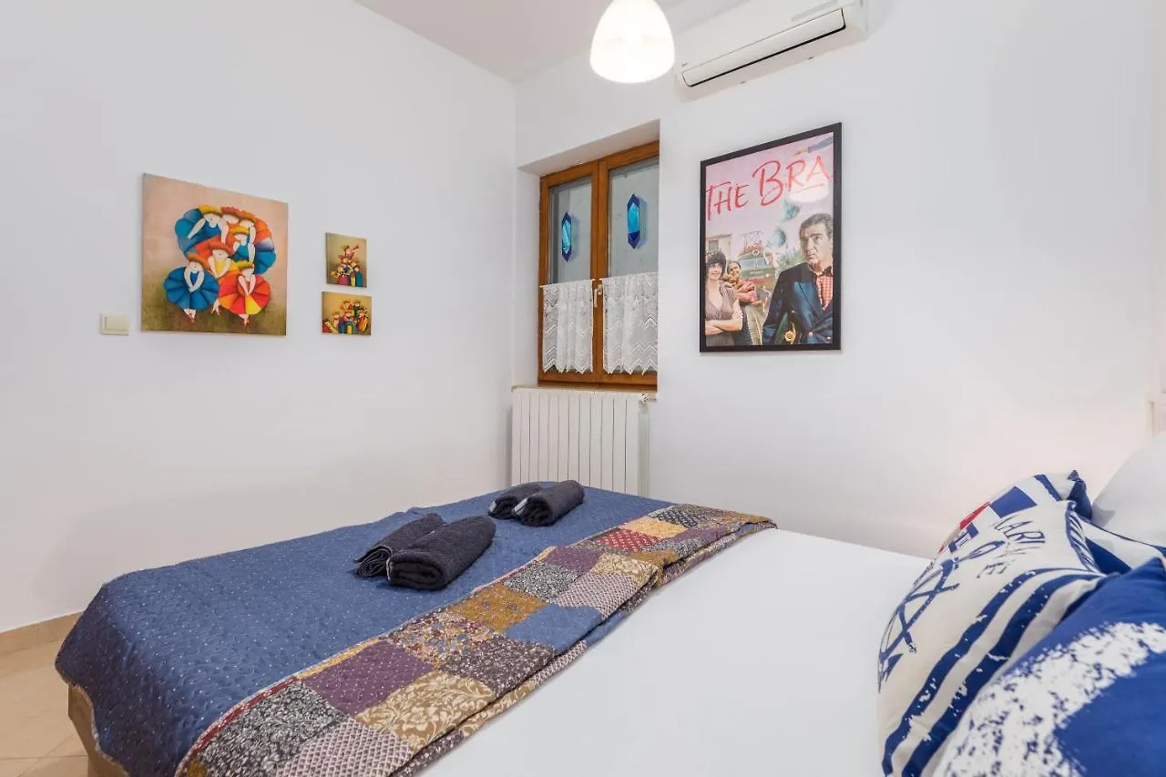 דירה פולה Apartment-Old Town-Dundo קרואטיה
