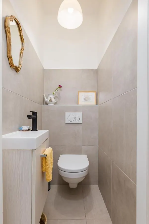 Apartment-Old Town-Dundo Pula 0*,  Kroatien