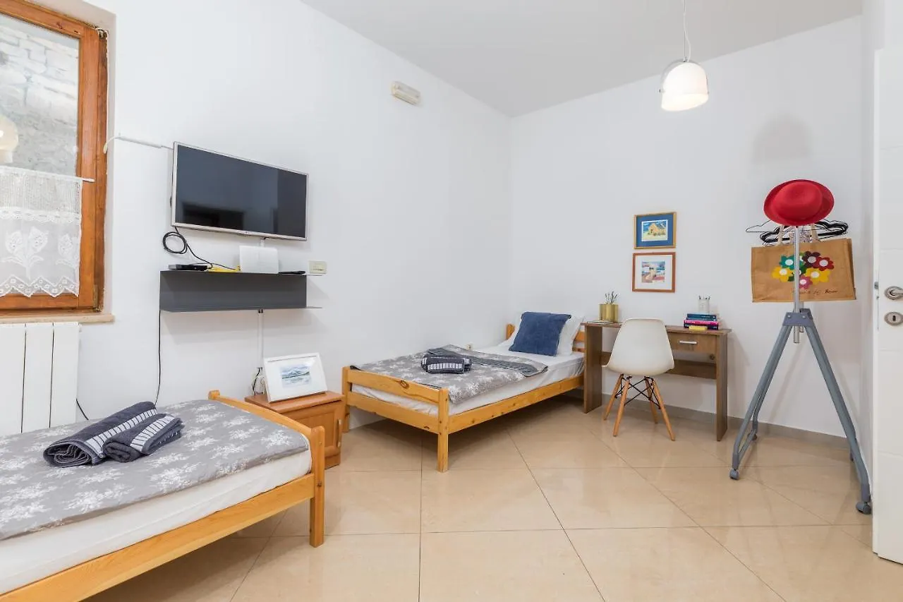 Apartment-Old Town-Dundo Пула